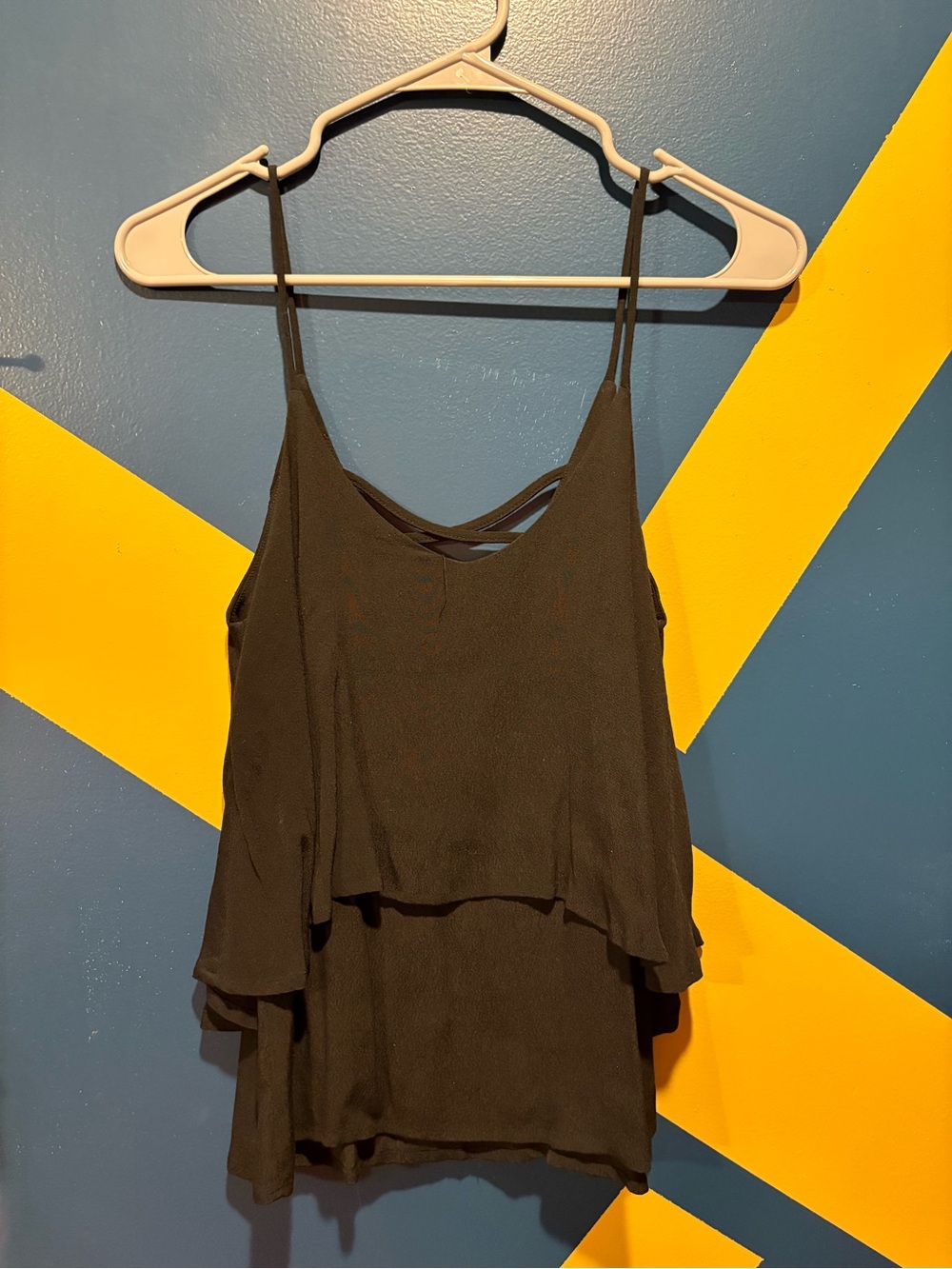 Taroo Black V-Neck Strappy Back Layered Flowy Tank Top NWOT